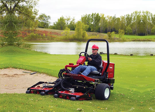 toro-grounds-master-3500-for-sports-ground-maintenance-in-india